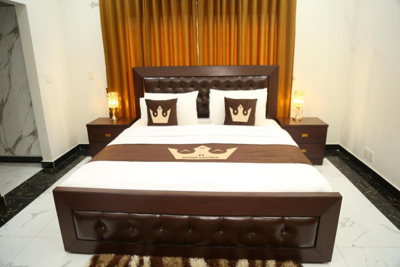 Bed and Breakfast Grand Royal Islamabad Esterno foto