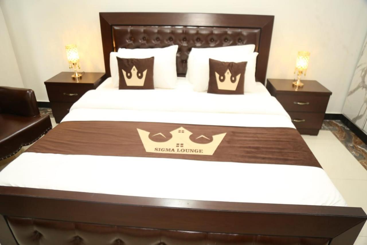 Bed and Breakfast Grand Royal Islamabad Esterno foto