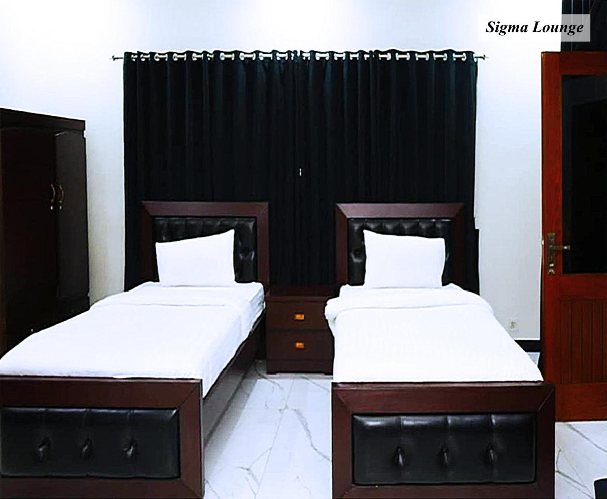 Bed and Breakfast Grand Royal Islamabad Esterno foto